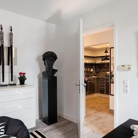 - International Apartamento *